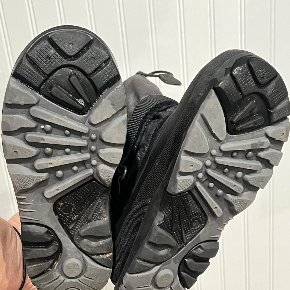 Kamik Black Snow Boots - Picture 5 of 7